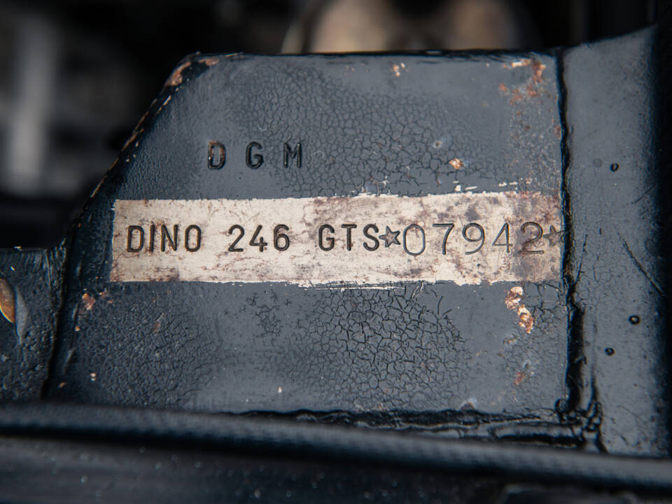 Bild 31/52 von Ferrari Dino 246 GTS (1974)