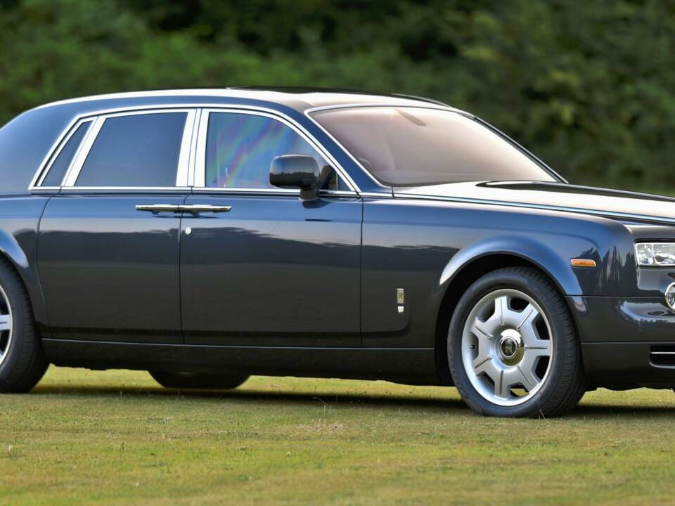 Bild 3/50 von Rolls-Royce Phantom VII (2010)