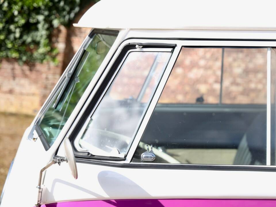 Image 17/50 of Volkswagen T1 Kombi (1958)