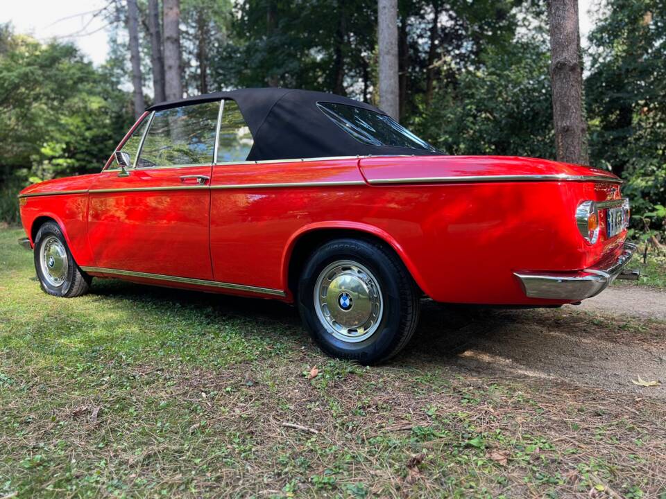 Image 22/142 of BMW 1600 Convertible (1970)