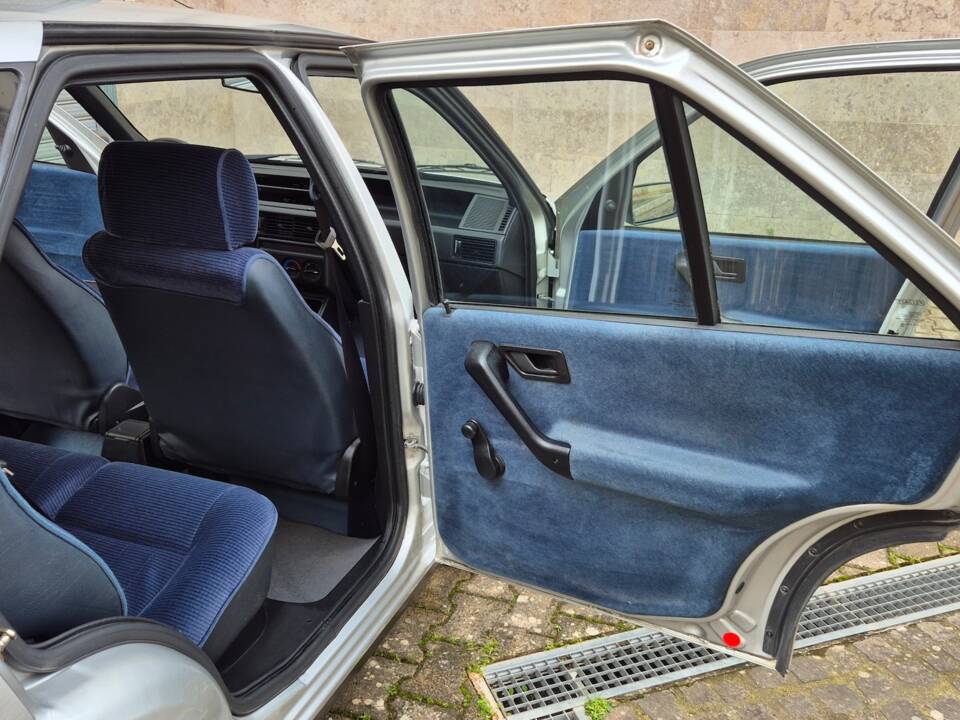 Immagine 68/193 di FIAT Tipo 1.4 DGT (1989)