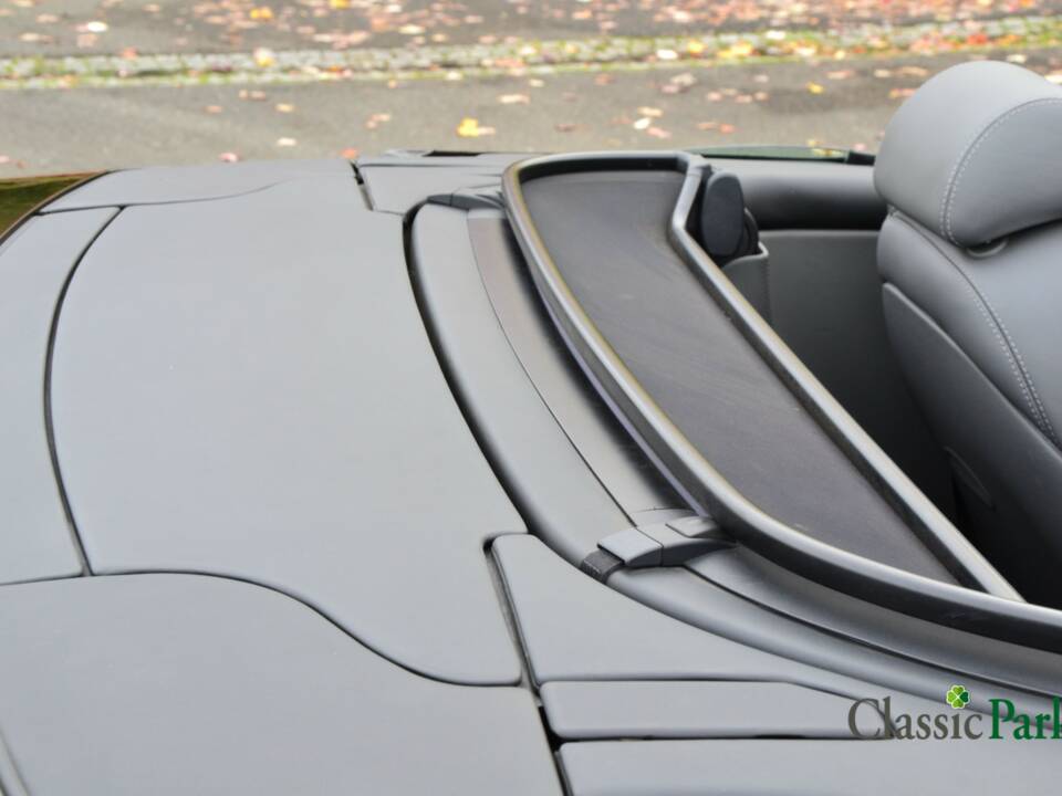 Immagine 41/50 di Mercedes-Benz SL 600 (2004)