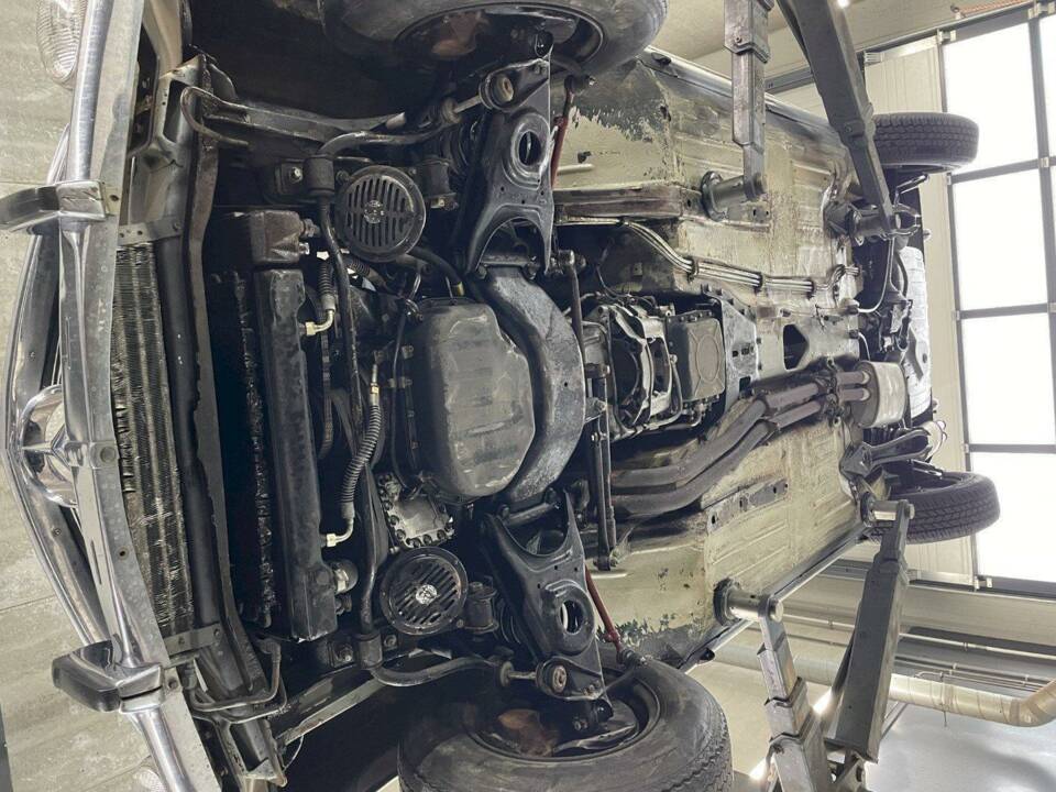 Immagine 34/36 di Mercedes-Benz 280 SL (1969)