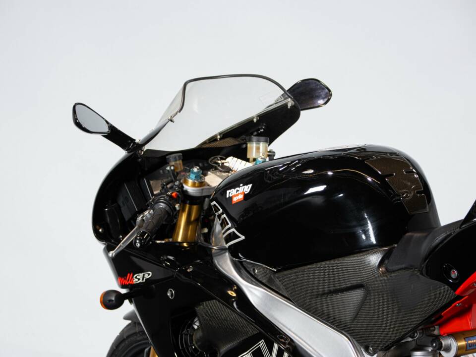 Bild 17/50 von Aprilia RSV 1000 V60 (1999)