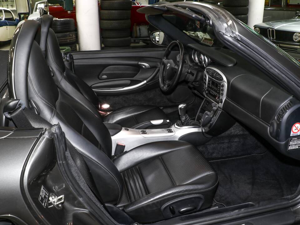 Image 22/23 of Porsche Boxster S (2001)