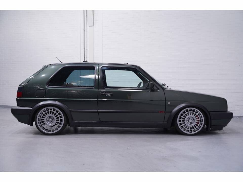Bild 8/8 von Volkswagen Golf II GTi 16V 1.8 (1989)