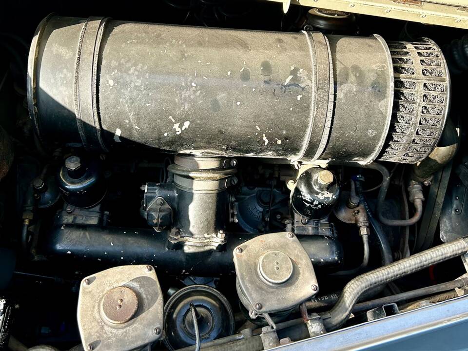 Image 15/16 of Rolls-Royce Silver Cloud I (1957)