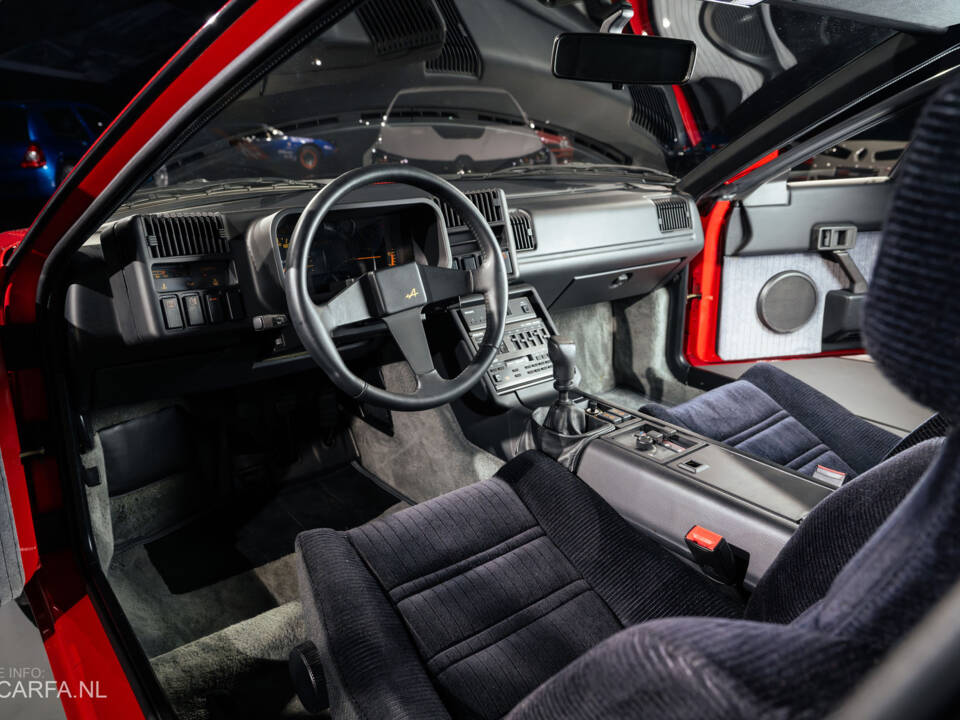 Imagen 7/12 de Alpine GTA V6 Turbo (1989)