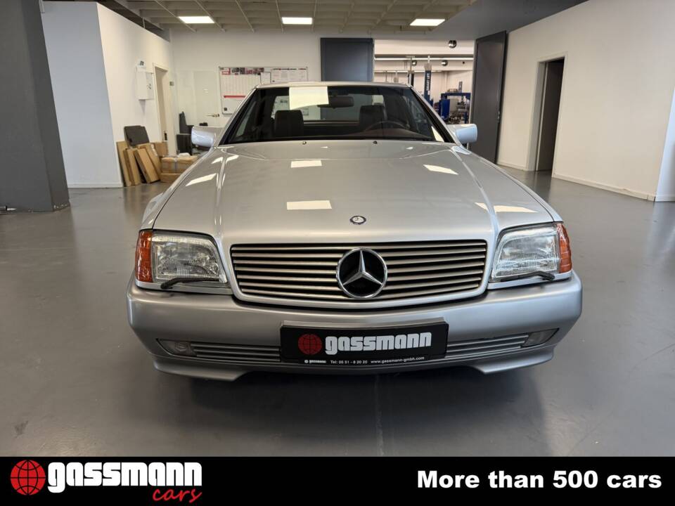 Image 3/12 de Mercedes-Benz 500 SL (1991)