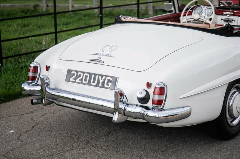 Image 9/49 of Mercedes-Benz 190 SL (1960)