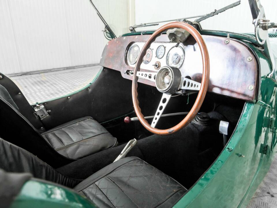 Image 12/50 of Morgan 4/4 Series I Special (1949)