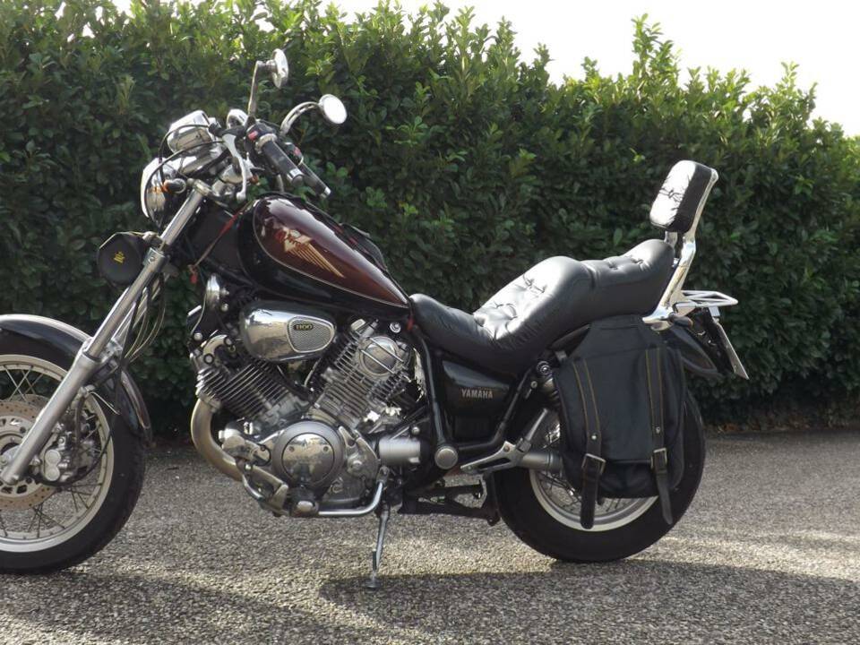 Image 1/49 of Yamaha XV 1100 Virago (1995)