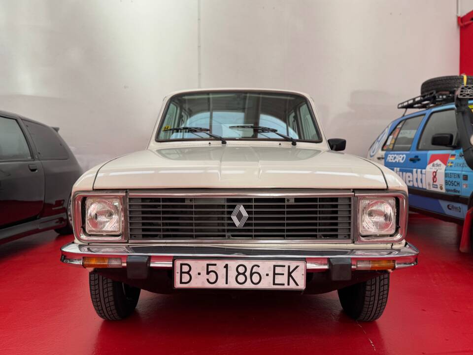 Image 3/19 of Renault R 6 GTL (1980)