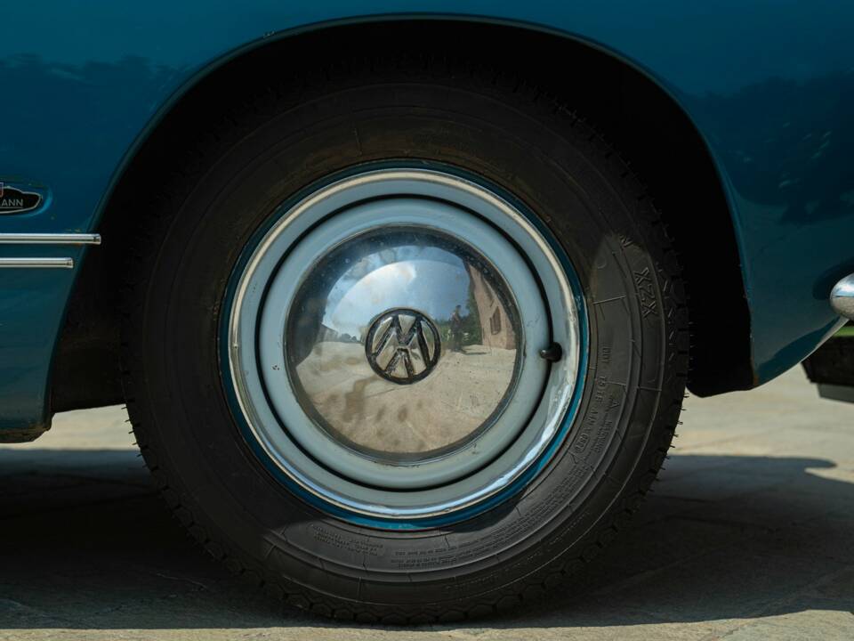 Immagine 21/50 di Volkswagen Karmann Ghia 1200 (1963)