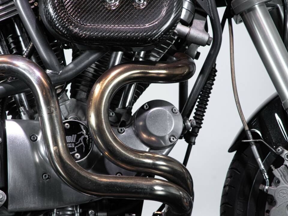 Image 23/50 of Buell S1 White Lightning (1996)