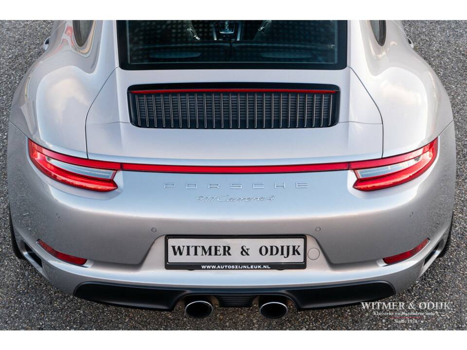 Bild 27/38 von Porsche 911 Carrera (2017)