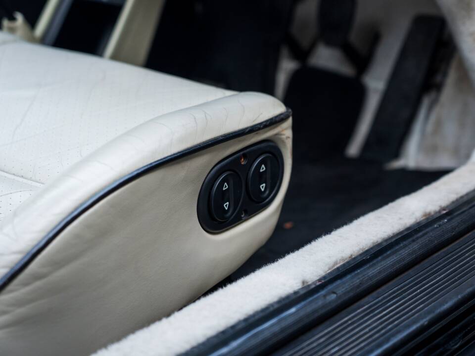 Imagen 34/60 de Porsche 911 Carrera 3.2 (WTL) (1988)