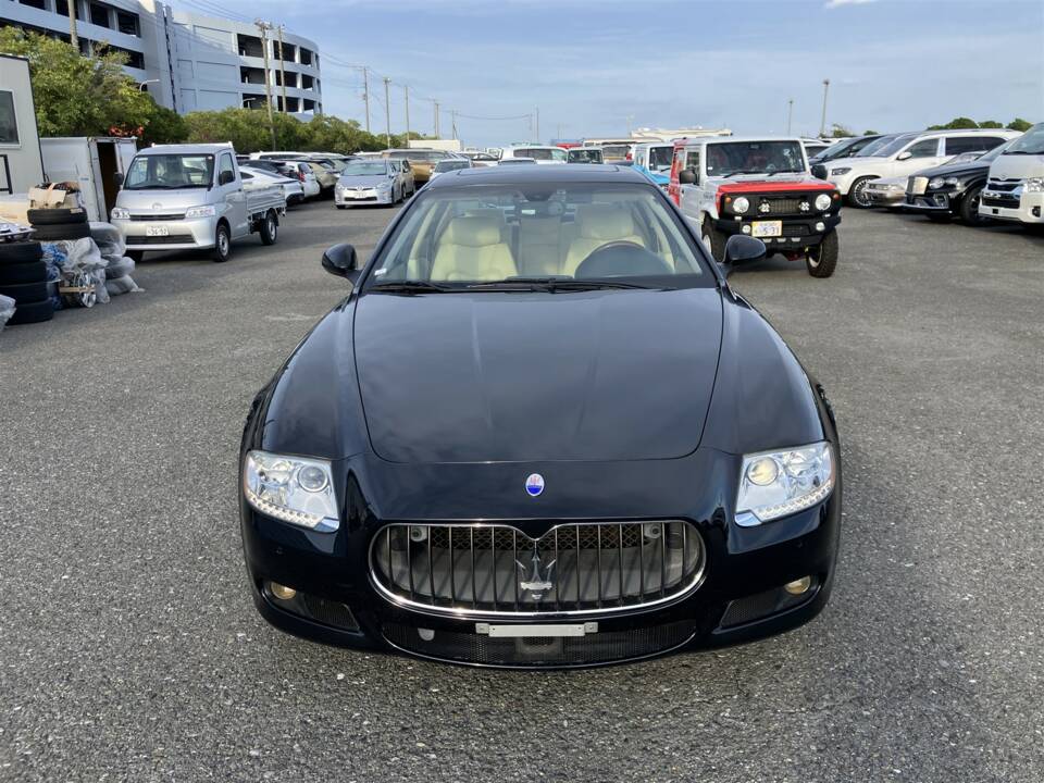 Image 2/46 of Maserati Quattroporte S 4.7 (2010)