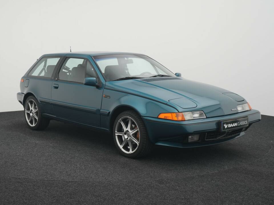 Image 3/42 of Volvo 480 Turbo (1992)