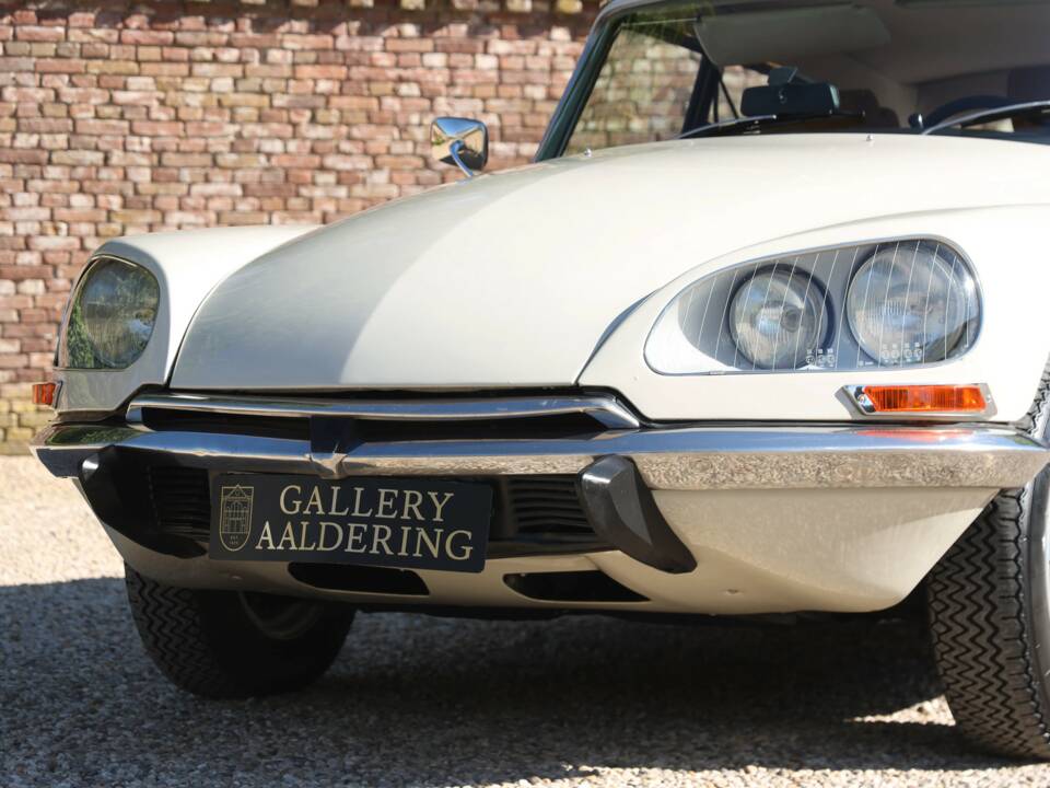 Imagen 23/50 de Citroën DS 20 Pallas (1971)