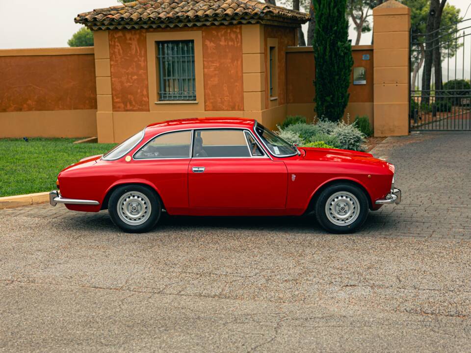 Bild 3/19 von Alfa Romeo 1750 Berlina (1970)