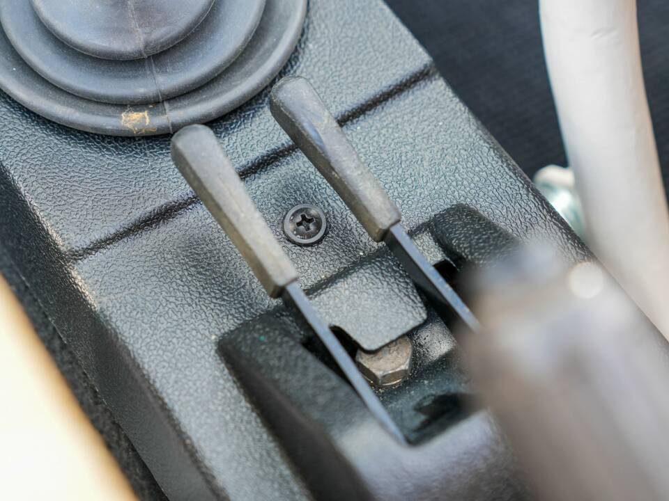 Image 16/29 of FIAT Ghia 500 Jolly (1970)