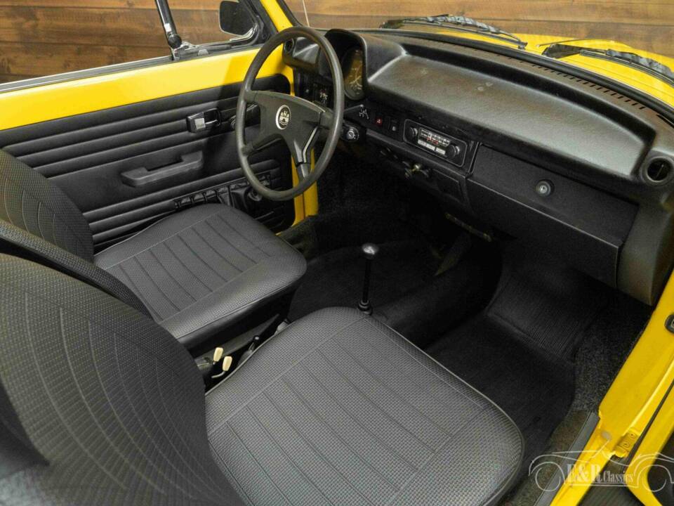 Image 7/19 of Volkswagen Beetle 1303 (1978)