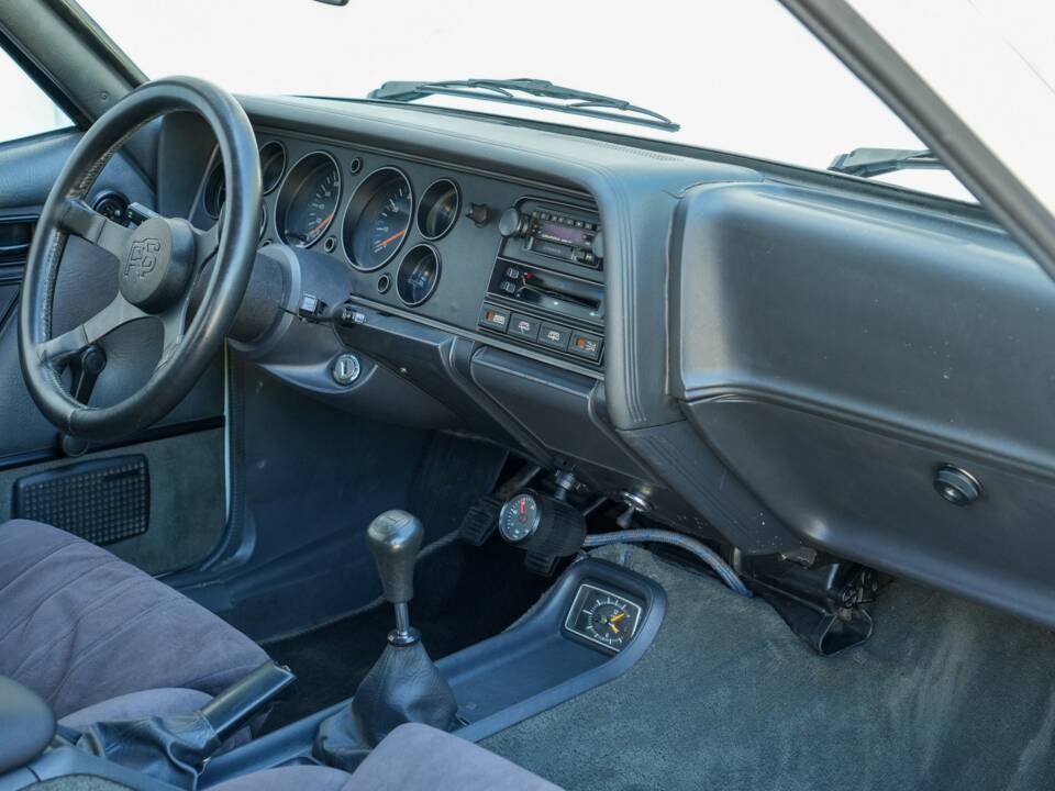 Image 14/39 de Ford Capri 2,8 Turbo (1982)