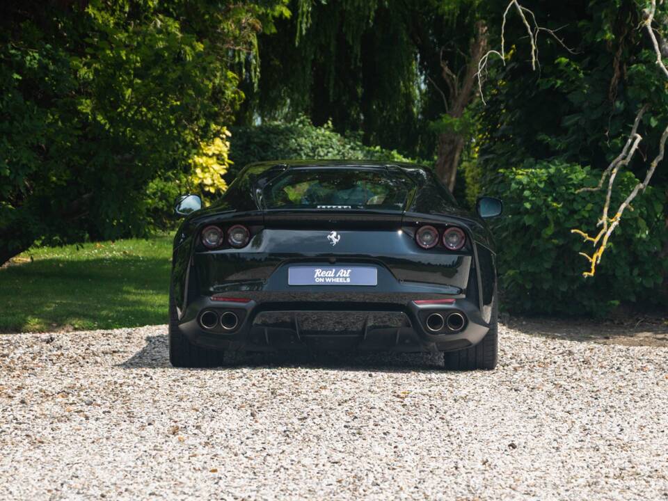Imagen 5/15 de Ferrari 812 Superfast (2018)
