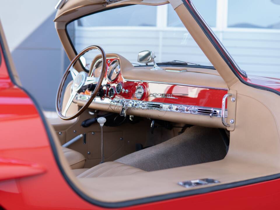 Image 29/49 of Mercedes-Benz 300 SL "Gullwing" (1955)