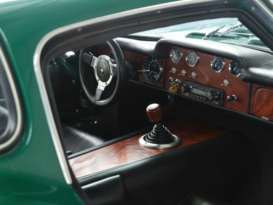 Bild 28/50 von Marcos 1500 GT (1967)