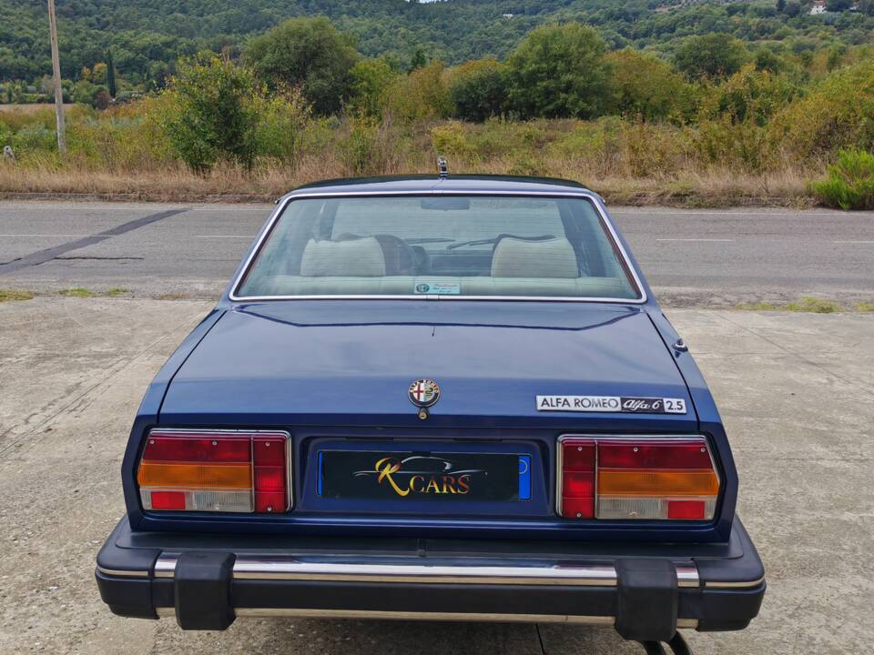 Image 6/34 of Alfa Romeo Alfa 6 - 2.5 (1979)