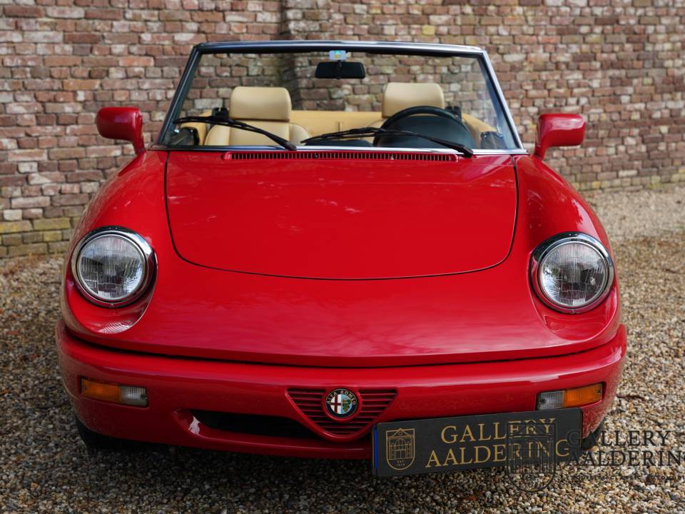 Bild 5/50 von Alfa Romeo 2.0 Spider (1991)