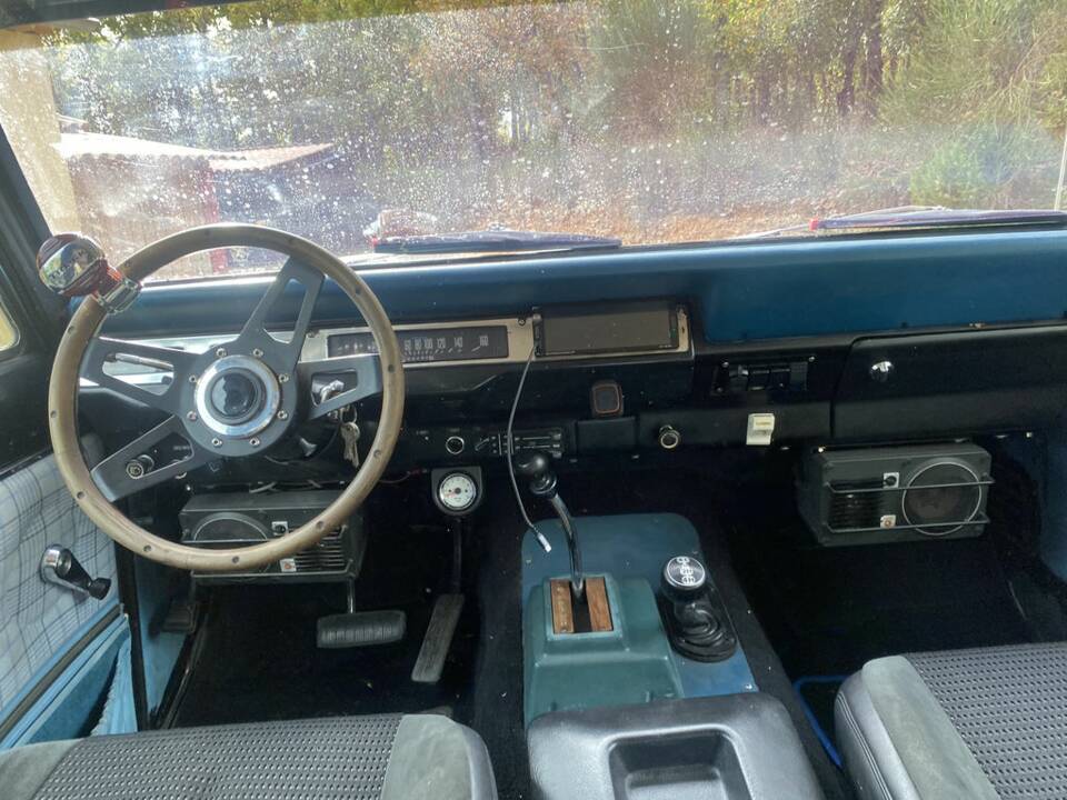 Bild 2/6 von International Harvester Scout II Terra (1975)