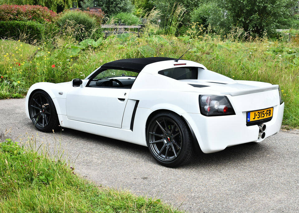 Bild 4/6 von Opel Speedster 2.2 (2002)