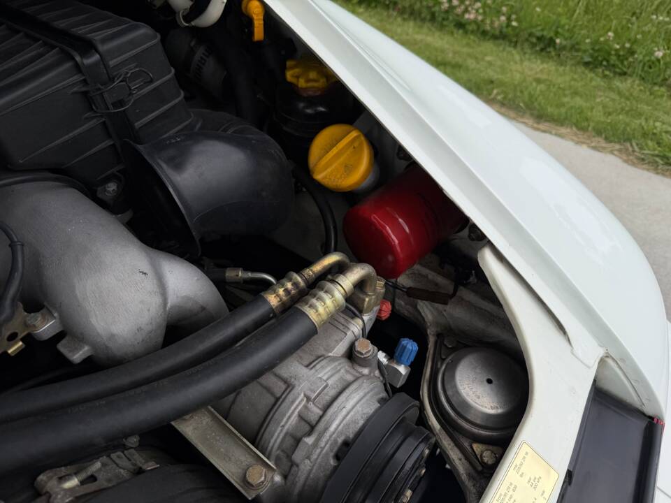 Image 57/62 of Porsche 911 Carrera 2 (1990)