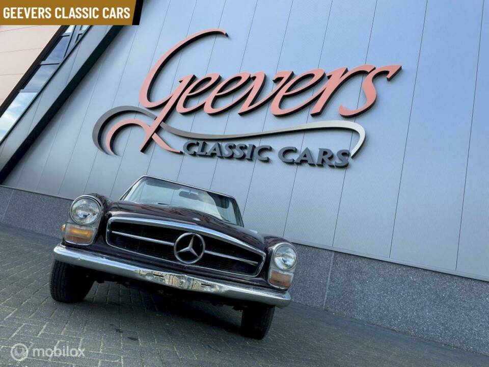 Image 2/13 de Mercedes-Benz 280 SL (1969)