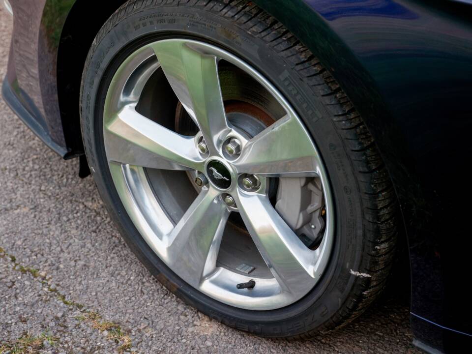 Image 32/38 of Ford Mustang 5.0 (2015)