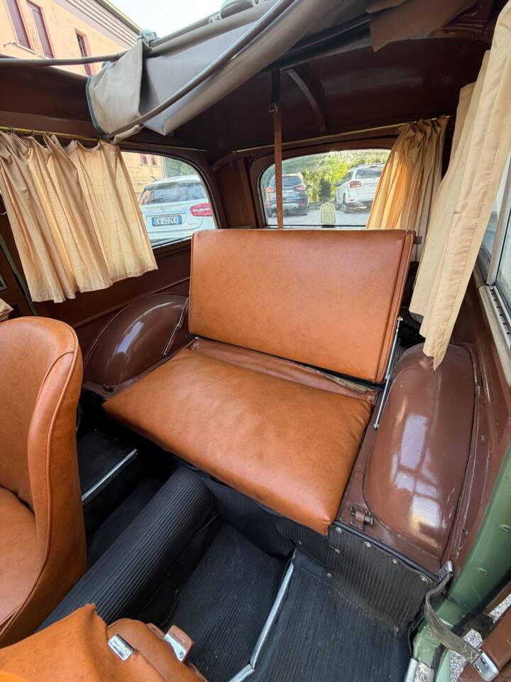 Imagen 19/39 de FIAT 500 C Giardiniera (1952)