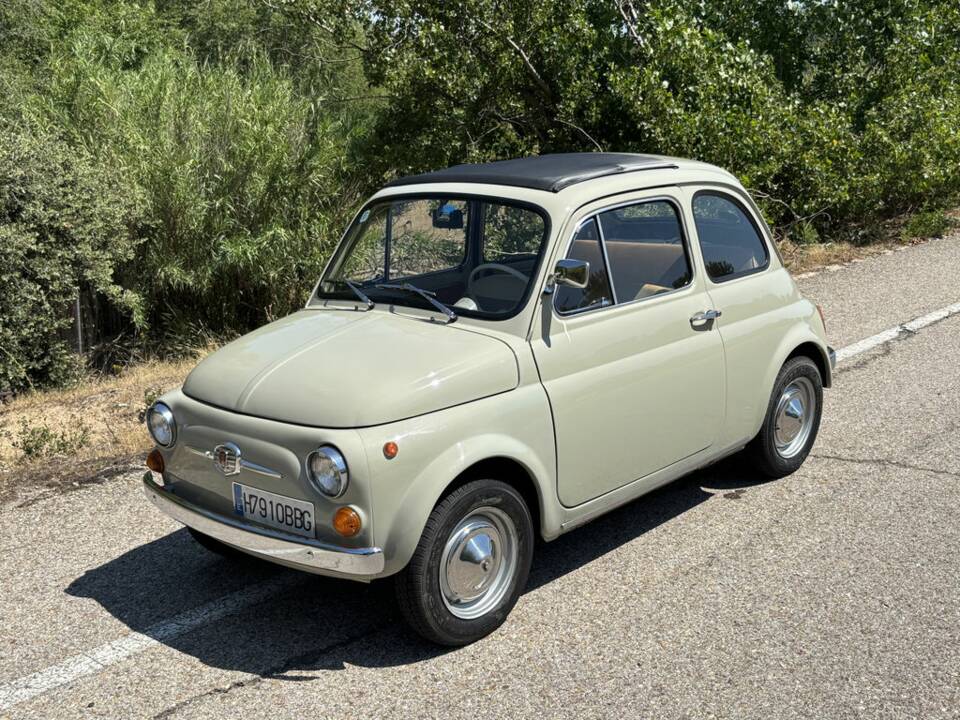 Image 4/8 de FIAT 500 F (1968)