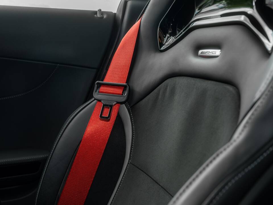 Image 66/67 of Mercedes-AMG GT-R (2018)