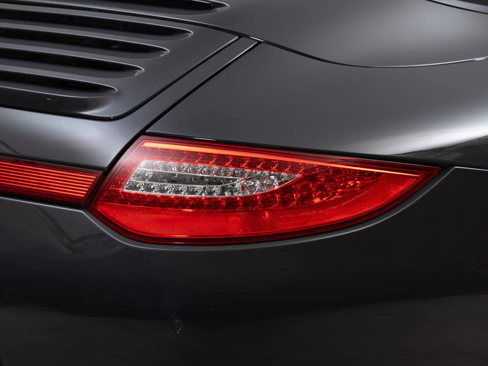 Bild 18/38 von Porsche 911 Carrera 4 (2011)