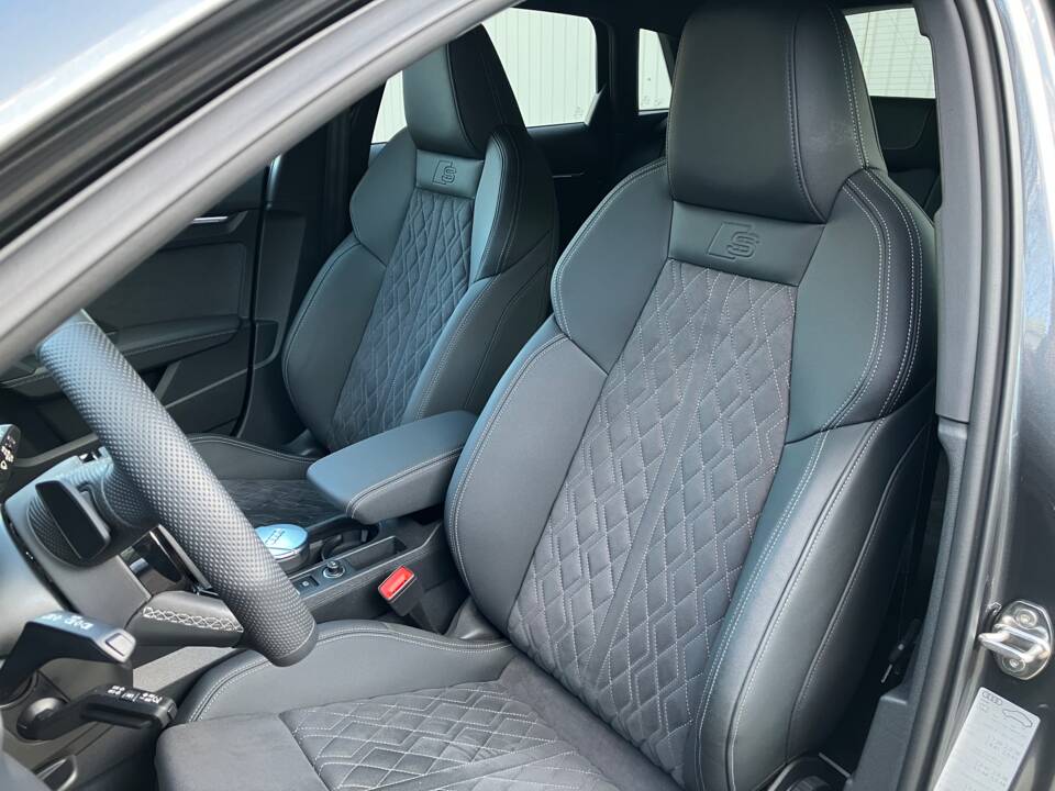 Bild 10/16 von Audi S3 Sportback (2023)