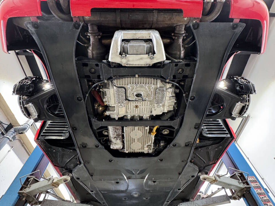 Immagine 29/76 di Ferrari F 355 F1 GTS (1997)