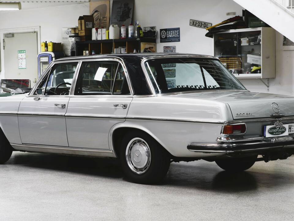 Imagen 7/38 de Mercedes-Benz 300 SEL 3.5 (1970)