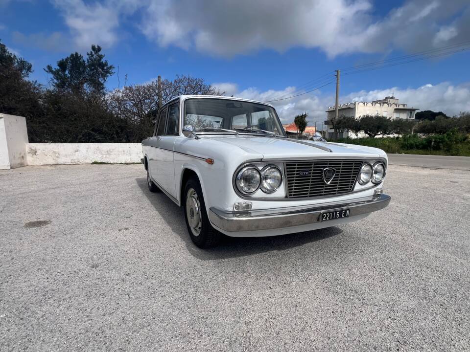 Image 3/23 of Lancia Fulvia GTE (1969)