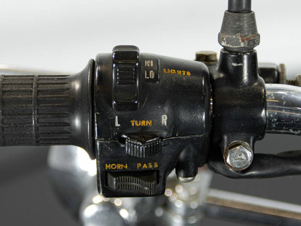 Imagen 46/50 de Kawasaki Z 400 (1976)