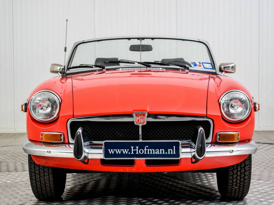 Bild 3/50 von MG MGB (1974)