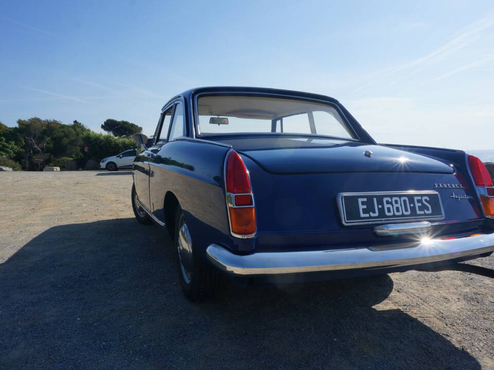 Image 7/46 of Peugeot 404 Coupé (1967)
