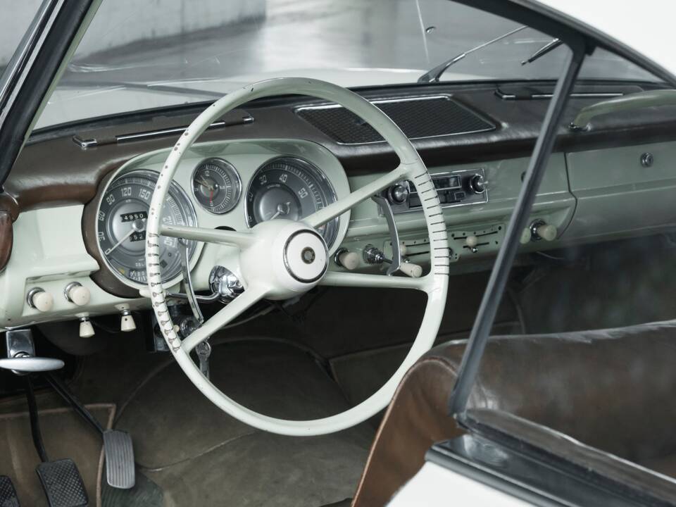 Bild 24/50 von BMW 503 (1959)